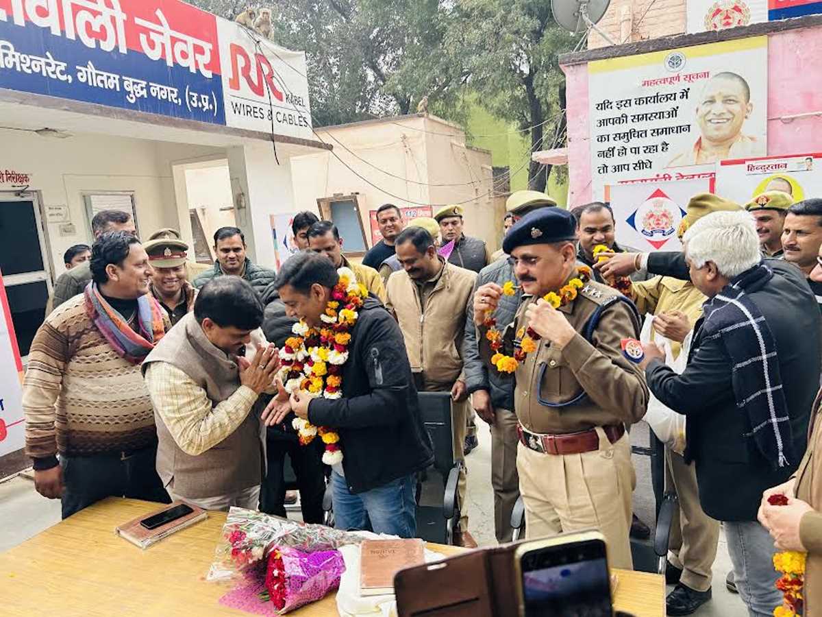 उपजिलाधिकारी की अध्यक्षता में हुआ एसीपी अब्दुल कादिर का हुआ विदाई समारोह